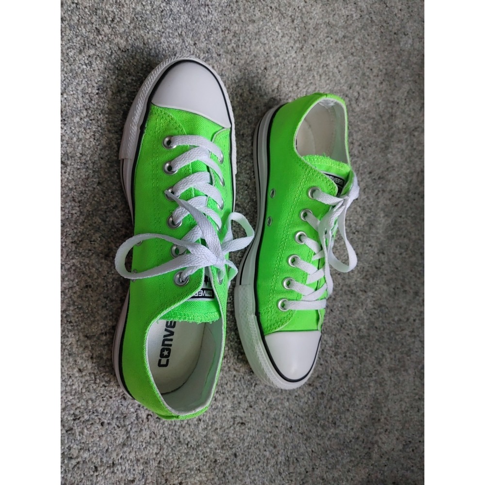Converse Chuck Taylor All Star Classic Low Top Sneaker 6M 8W Neon Lime Green EUC - Picture 6 of 10